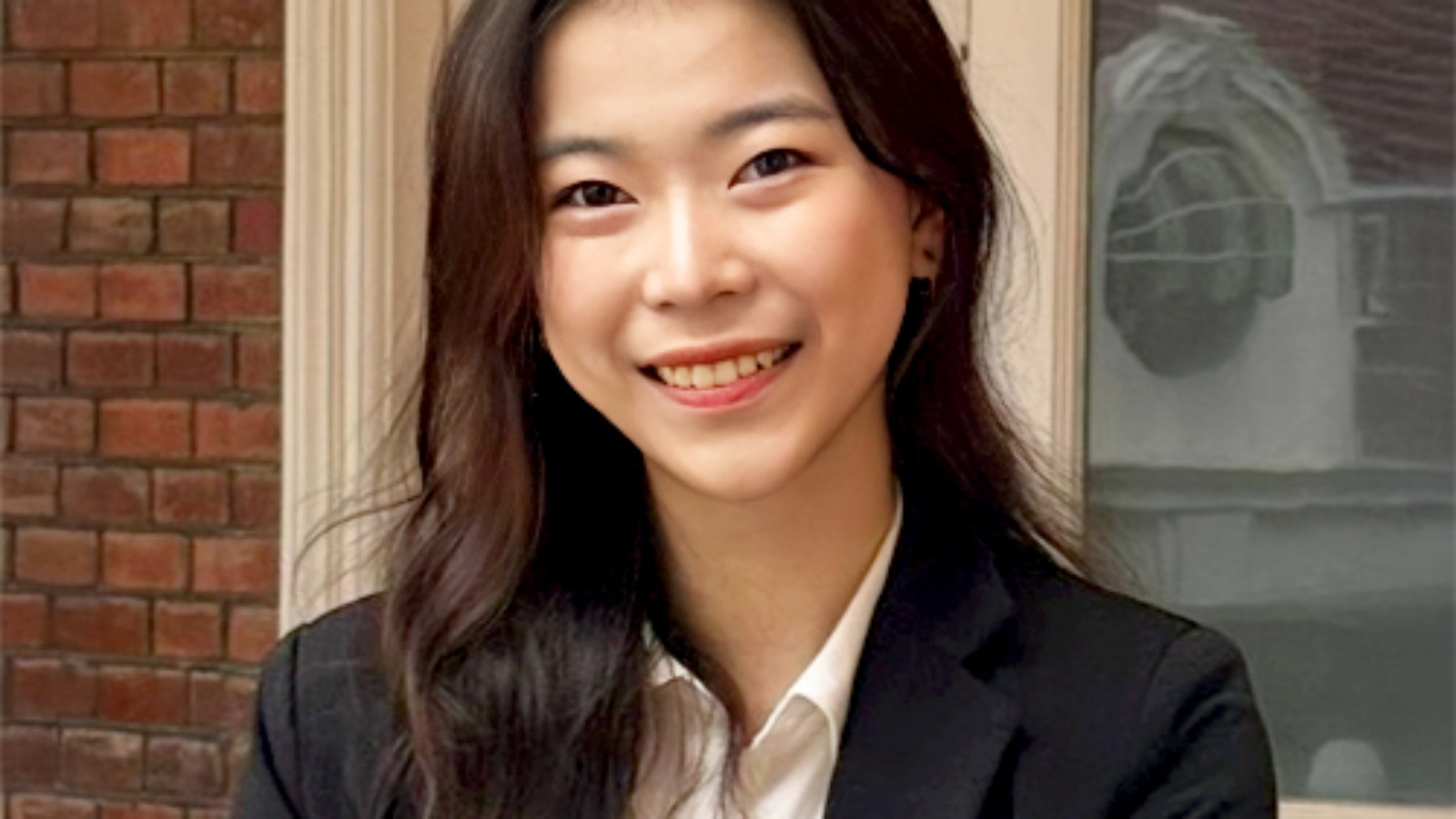 LUO Regina