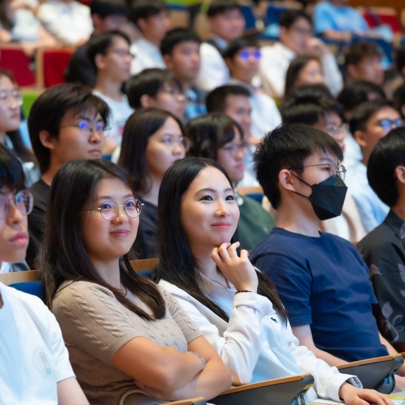 A Warm Welcome to Undergraduate Freshmen of the 2024-25 Intake and Incoming Exchange Students at HKU Business School