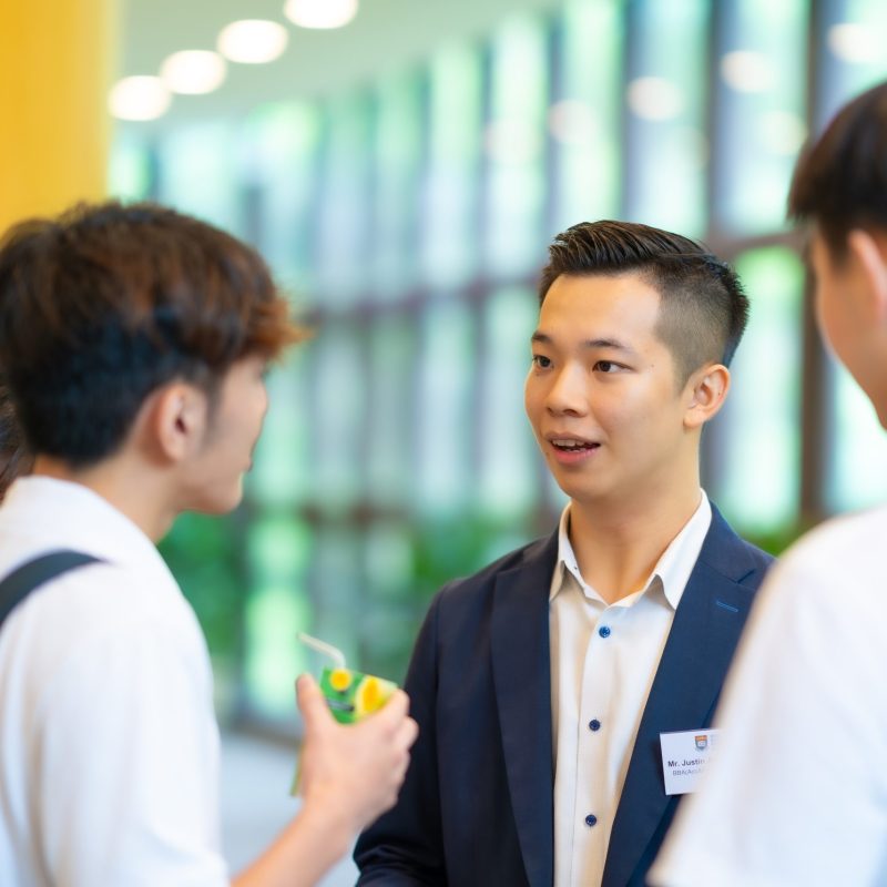 A Warm Welcome to Undergraduate Freshmen of the 2024-25 Intake and Incoming Exchange Students at HKU Business School