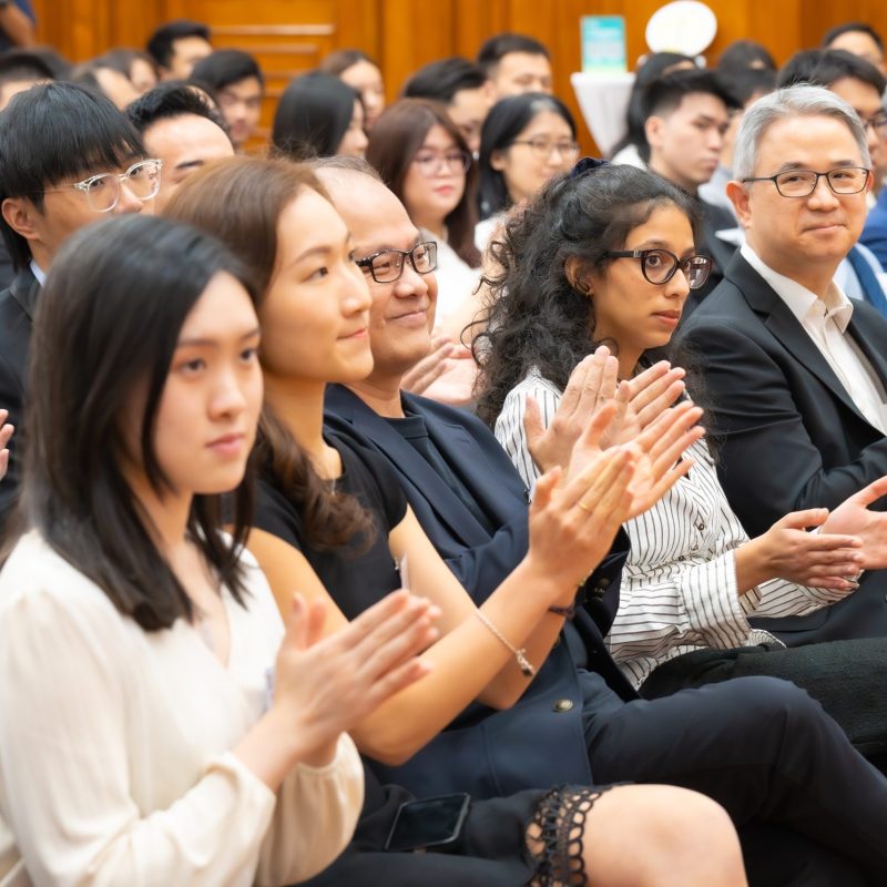 Connect and Grow: Students Embark on HKU Business School Mentorship Programme 2024-25